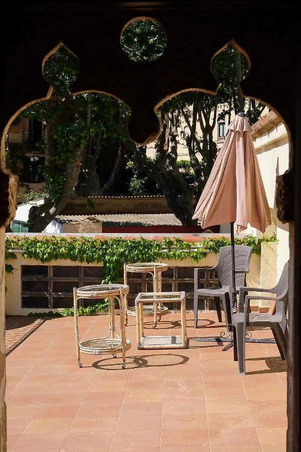 Masia del siglo XIV cerca de Barcelona Villa Alella 0*,  España